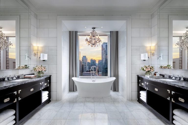John-Jacob-Astor-Suite_Bathroom