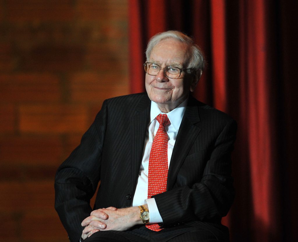 12 Lessons on Life and Business from Warren Buffett