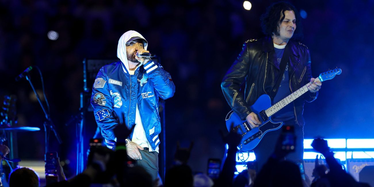 Jack White, Eminem Rock Lions Thanksgiving Halftime